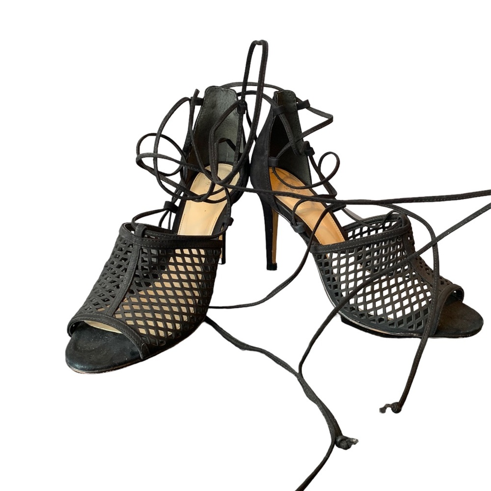 Vince Camuto, sexy lace up heels, 6.5.